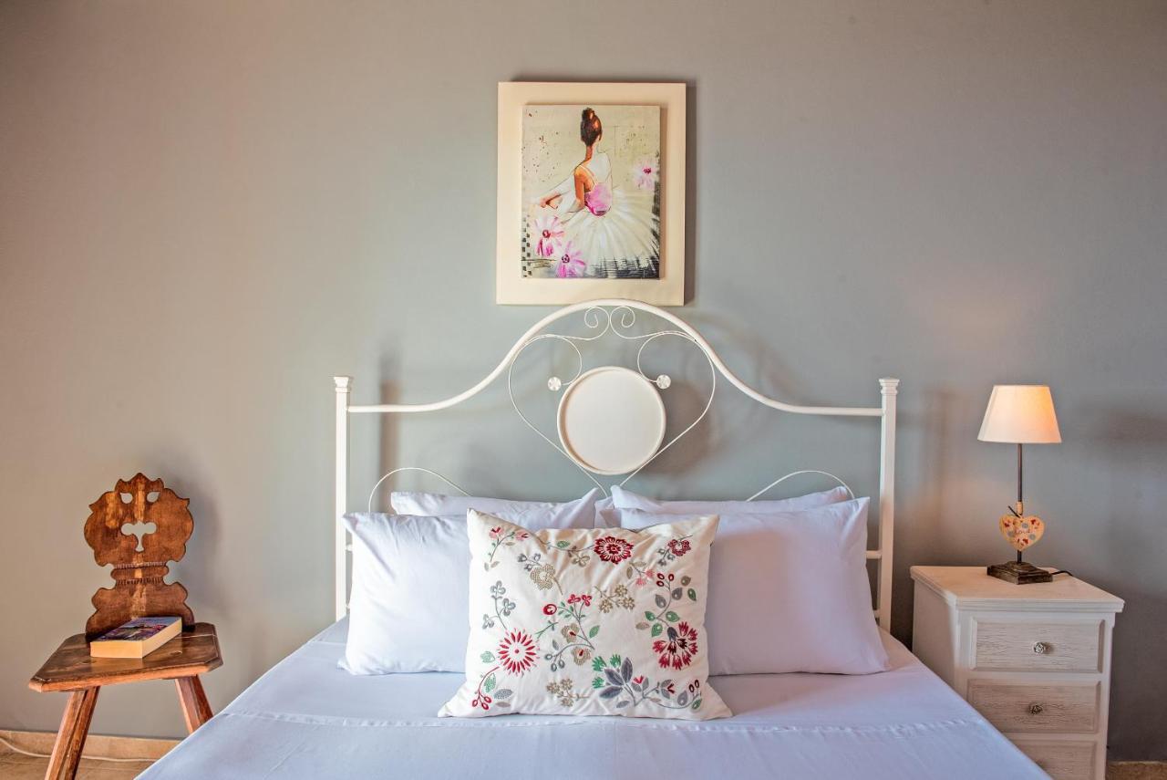 Nadia'S Apartment เปรามา ภายนอก รูปภาพ